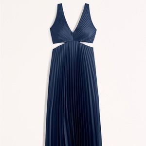 Navy A&F Giselle Pleated Maxi Dress - XS - worn once